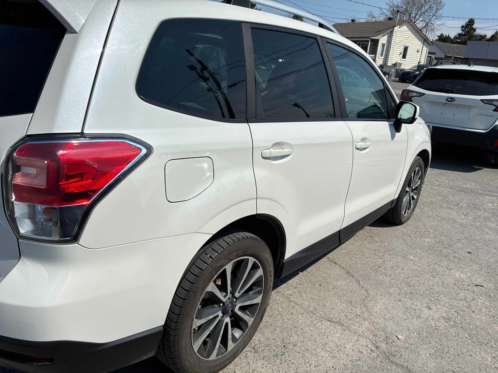 Subaru Forester Touring * * CARFAX * * ���� ������ * *  | Mobile.bg � ����������� 4