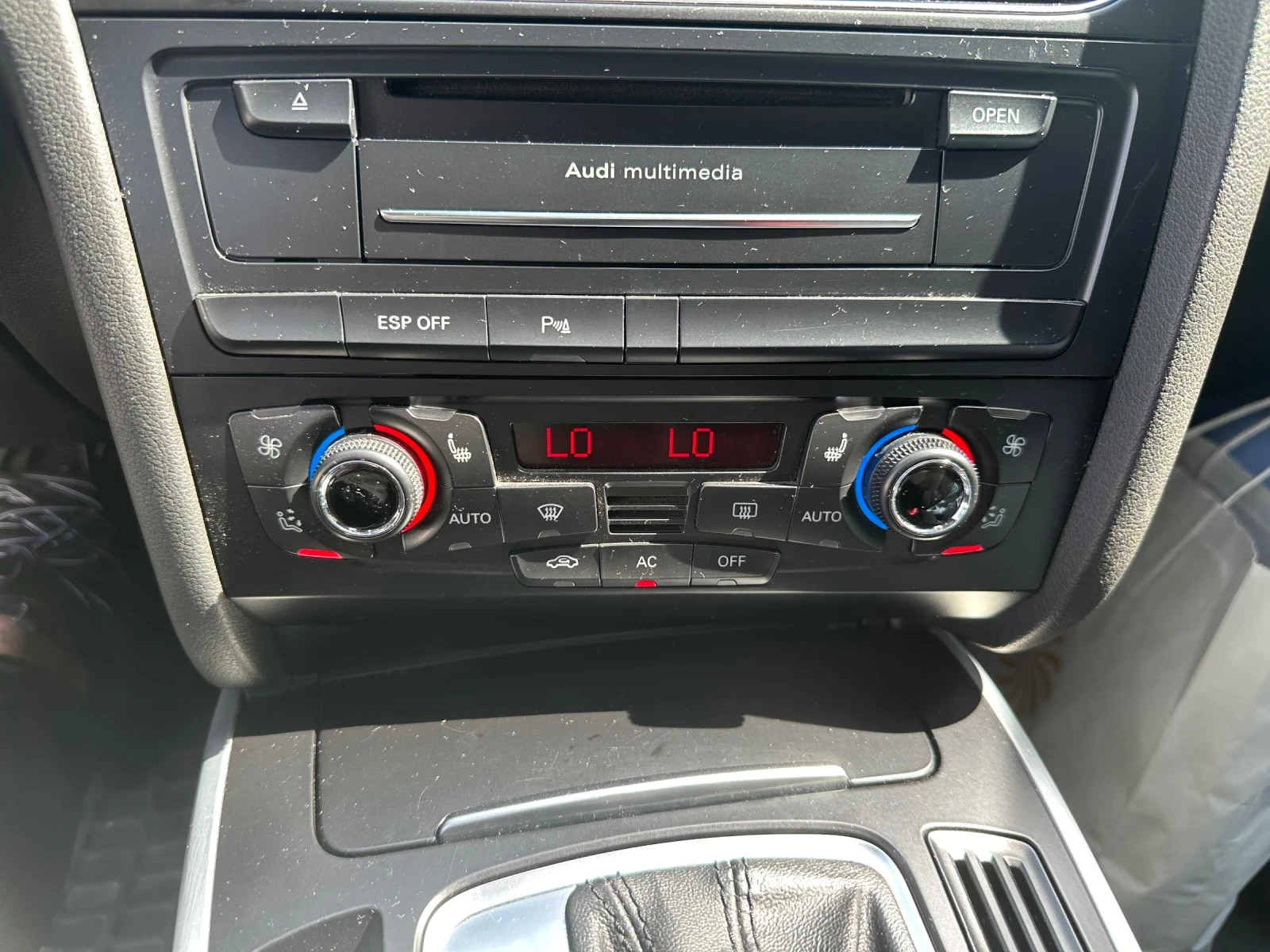 Audi A4, снимка 10 - Автомобили и джипове - 54350605