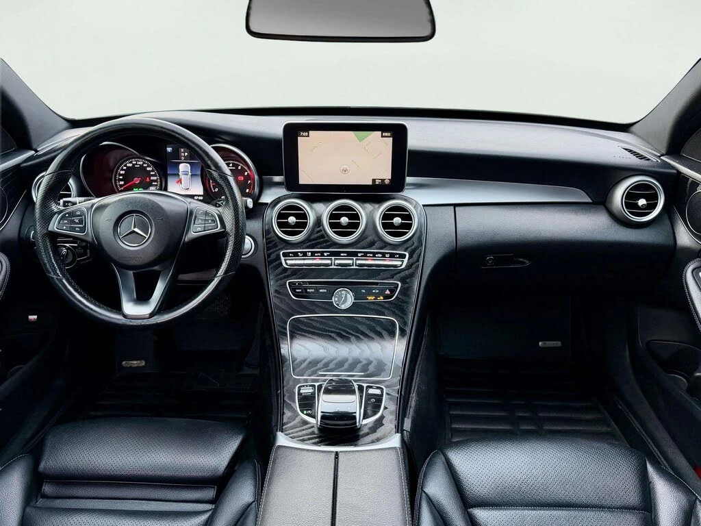 Mercedes-Benz C 300 AMG* 4MATIC* Панорама, снимка 10 - Автомобили и джипове - 54518610