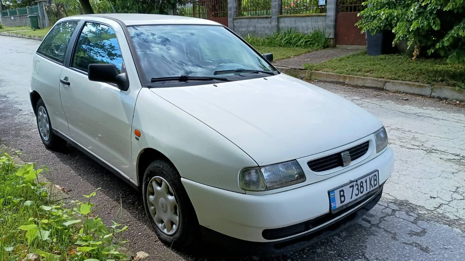 Seat Ibiza, снимка 4 - Автомобили и джипове - 54751236