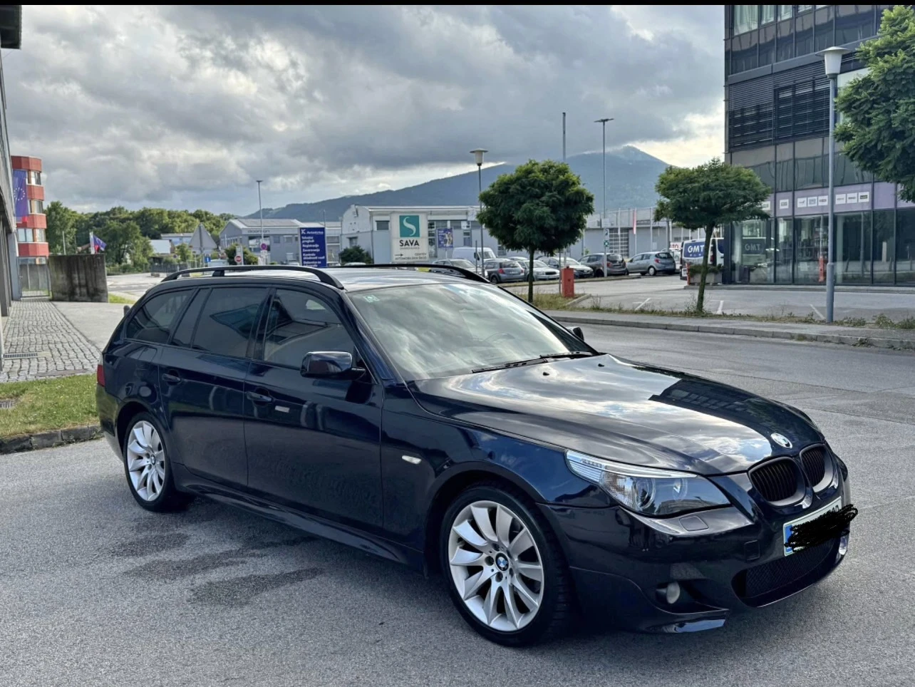 BMW 525 525 M packet мотор М57, снимка 2 - Автомобили и джипове - 54849098