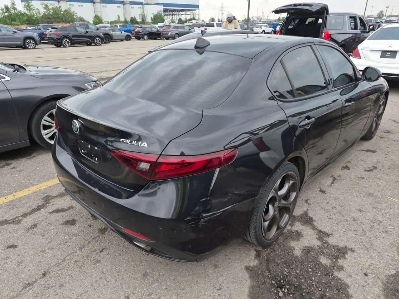 Alfa Romeo Giulia * TI SPORT * ГЛАВНО ПРЕДСТАВИТЕЛСТВО* , снимка 3 - Автомобили и джипове - 54881352