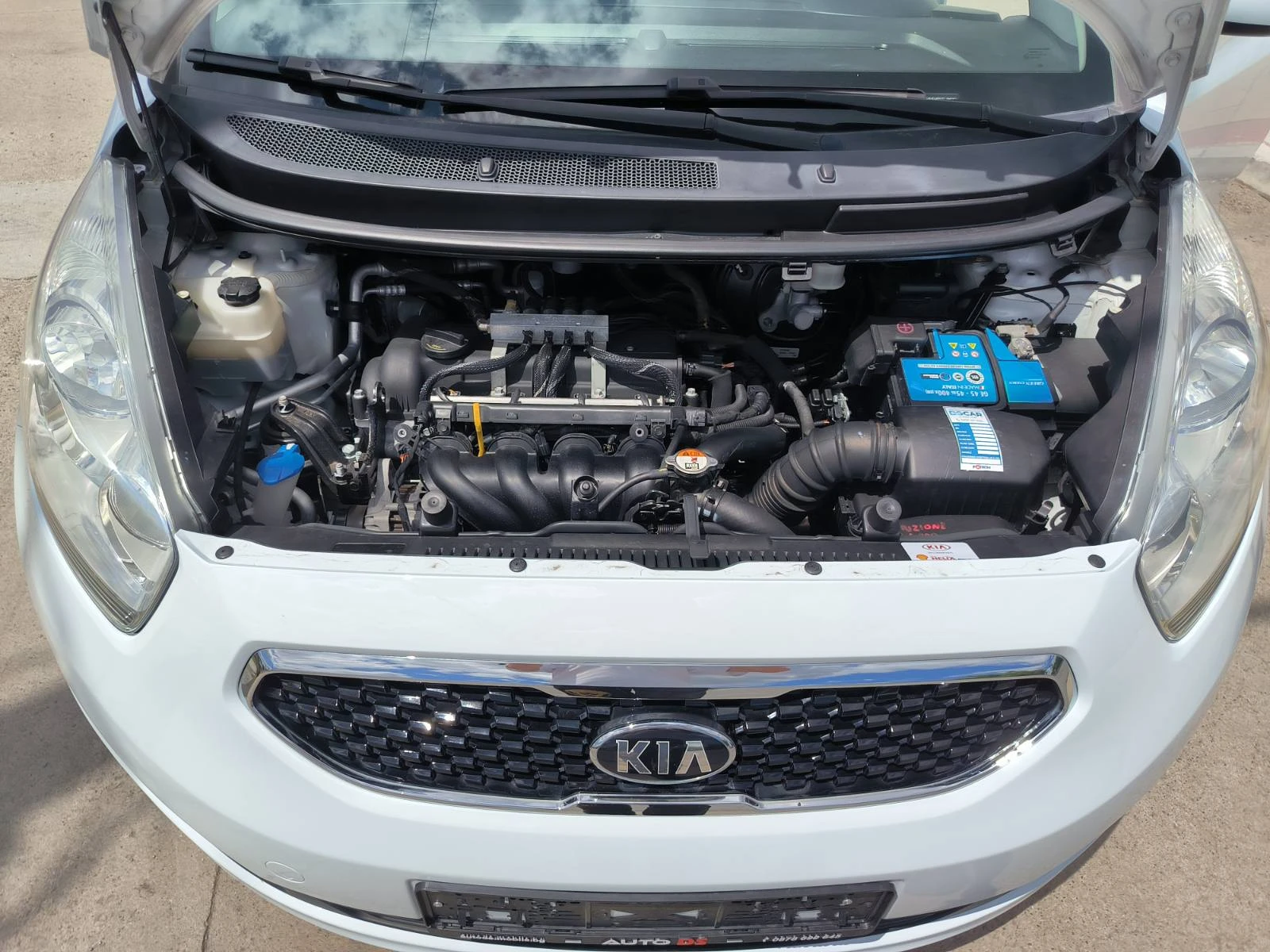 Kia Venga 1.4i-Gpl-Euro-5B, снимка 9 - Автомобили и джипове - 54953979