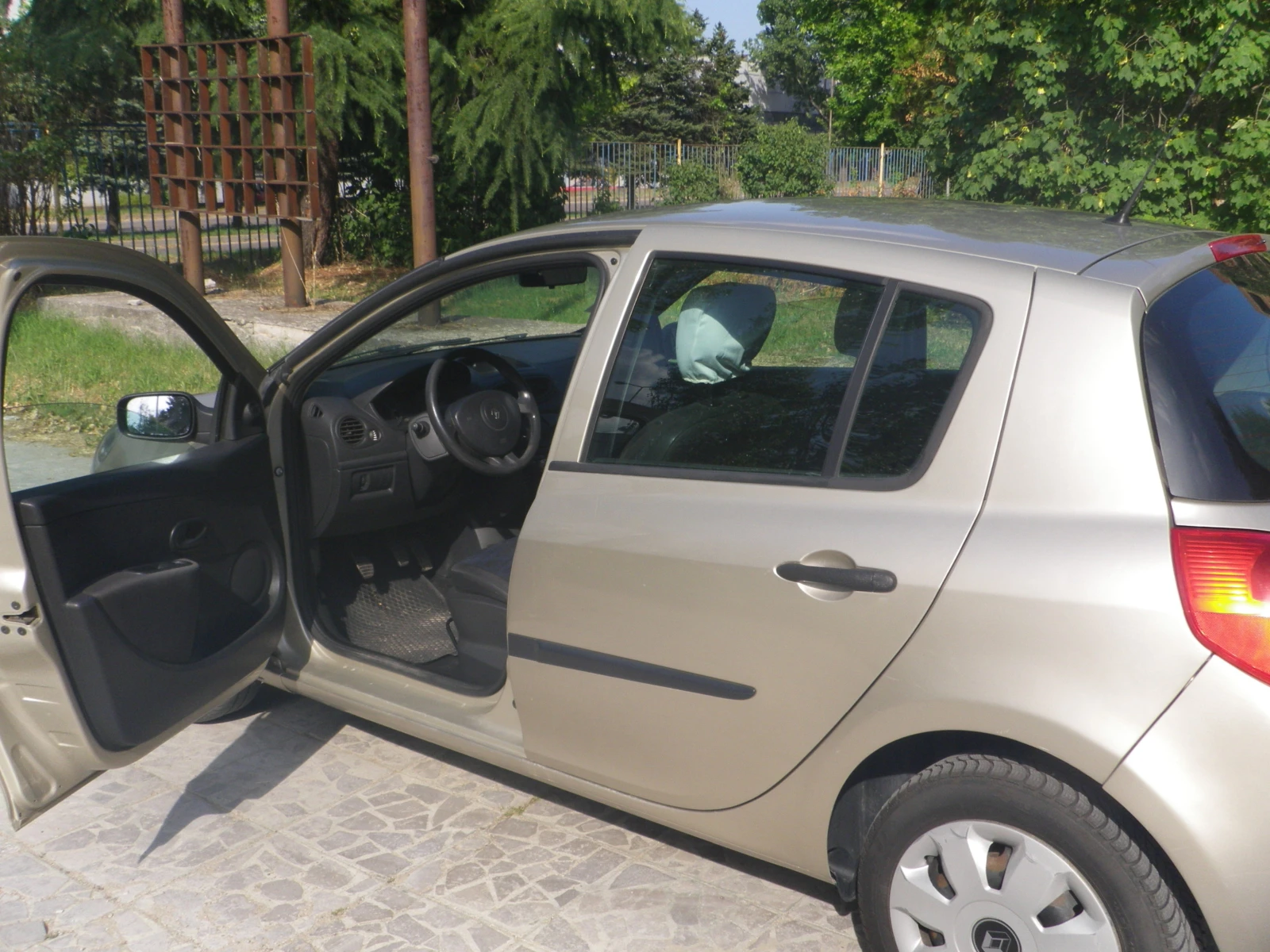 Renault Clio 1200, снимка 4 - Автомобили и джипове - 55277672