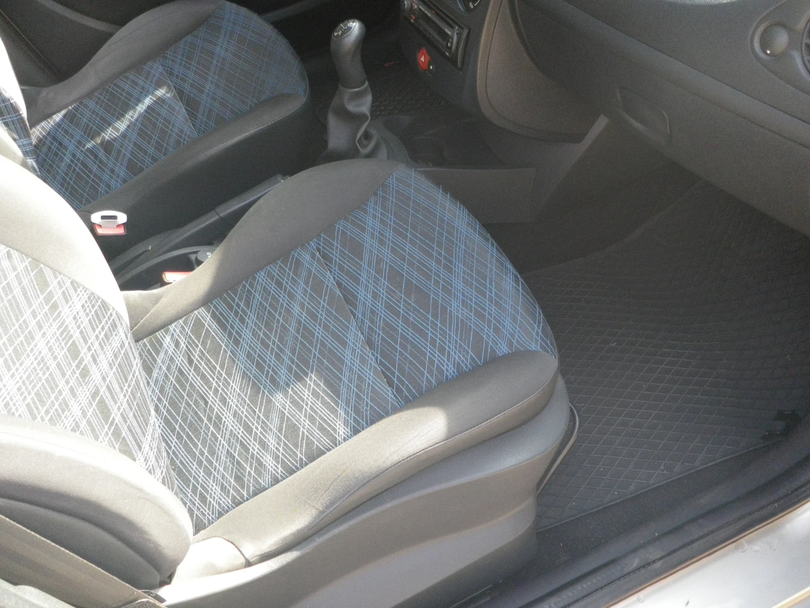 Renault Clio 1200, снимка 6 - Автомобили и джипове - 55277672