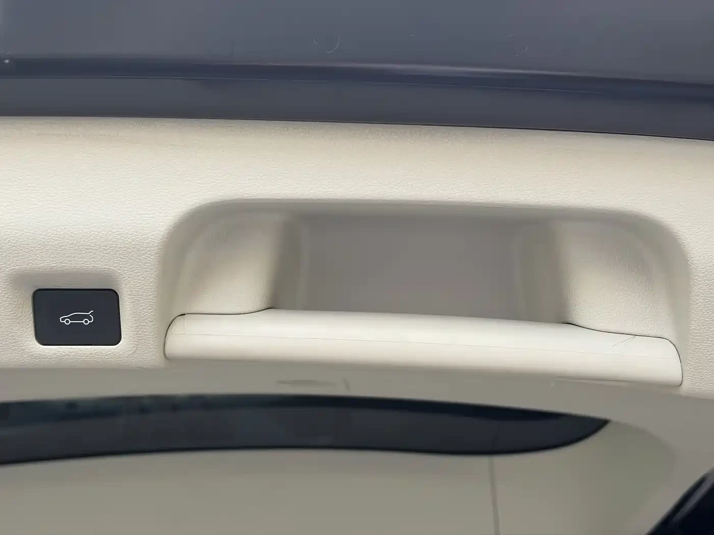 DONGFENG V9 1.5TD 200km Cloud Ladder Series Premium, снимка 5 - Автомобили и джипове - 56725097