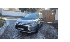 Mitsubishi Outlander 2.2did 4x4 7места AUTOMATIK 4X4, снимка 2