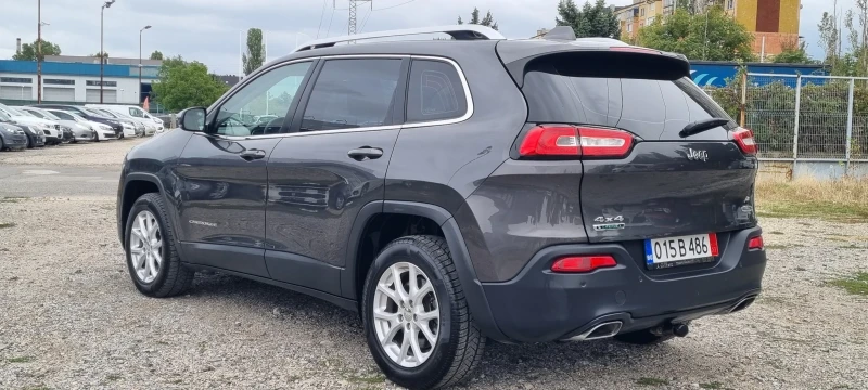 Jeep Cherokee 2.2D 185k.c 4x4 UNIKAT ITALIA EURO 6B , снимка 6 - Автомобили и джипове - 47283786