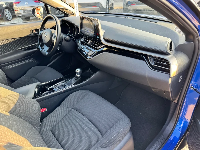 Toyota C-HR 1.8h 122к.с  Гаранция, снимка 12 - Автомобили и джипове - 47991132