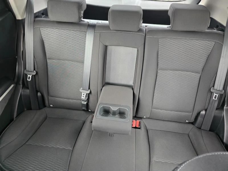 SsangYong Tivoli 1.6XDI-EВРО 6D-6КОРОСТИ-НАВИ, снимка 12 - Автомобили и джипове - 49770909