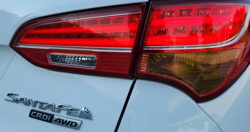 Hyundai Santa fe FULL 2.2CRDI 4WD PREMIUM 2015г., снимка 16 - Автомобили и джипове - 52459813