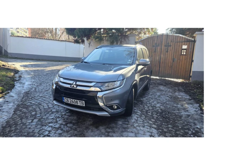 Mitsubishi Outlander, снимка 2 - Автомобили и джипове - 53124570