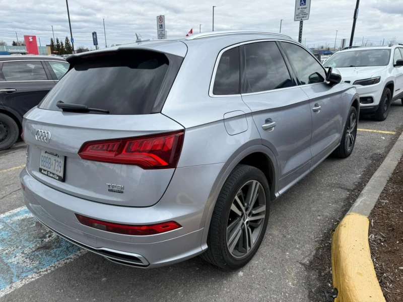 Audi Q5 * Technik * CARFAX * БЕЗ ПЪРВОНАЧАЛНА ВНОСКА, снимка 7 - Автомобили и джипове - 53136622