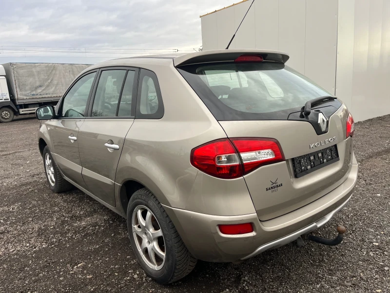 Renault Koleos 2.5i LPG, снимка 4 - Автомобили и джипове - 53237402