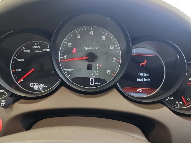 Porsche Cayenne * S HYBRID * ПАНОРАМА * ОТ ПРЕДСТАВИТЕЛСТВО, снимка 9 - Автомобили и джипове - 53305910