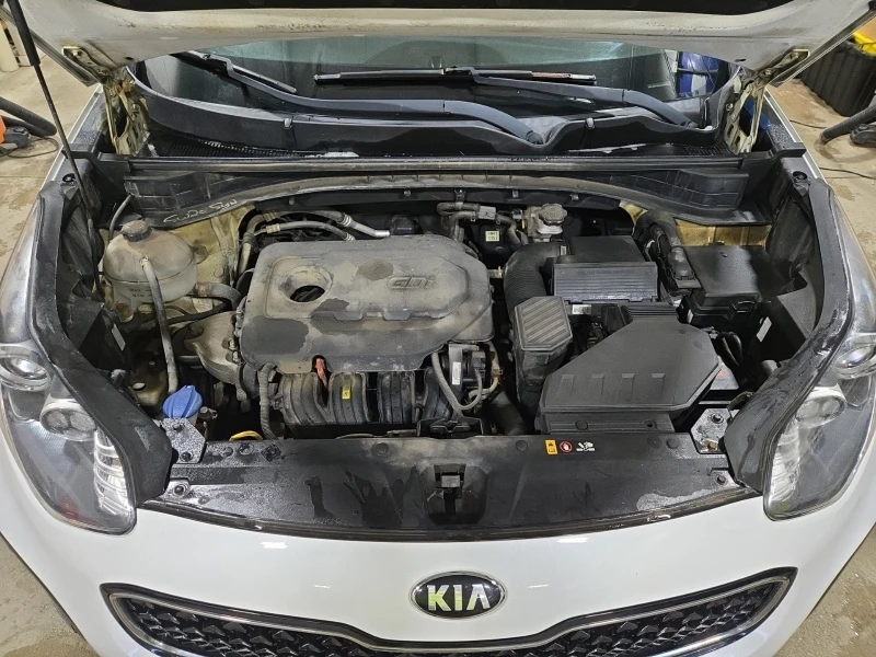 Kia Sportage EX| 4x4| ЕЛ ПАКЕТ| ПОДГРЕВ| | , снимка 17 - Автомобили и джипове - 53535096