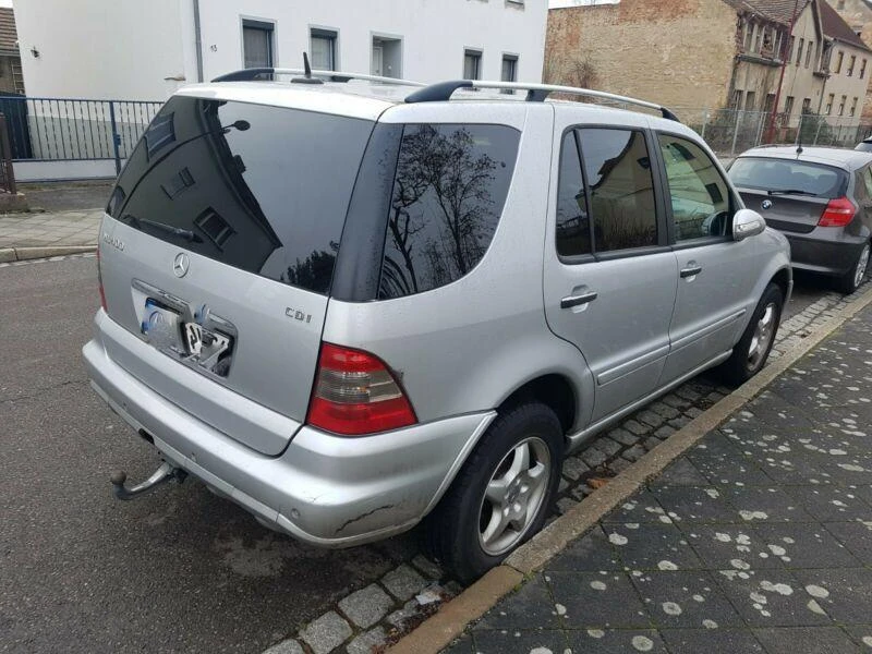 Mercedes-Benz ML 270 400 CDI - ЗА ЧАСТИ, снимка 4 - Автомобили и джипове - 41653658