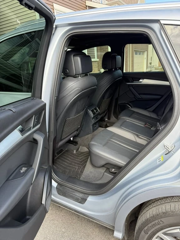 Audi Q5 * Technik * CARFAX * БЕЗ ПЪРВОНАЧАЛНА ВНОСКА, снимка 13 - Автомобили и джипове - 53136622