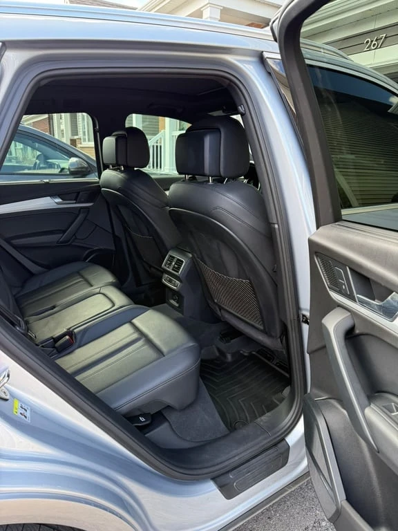 Audi Q5 * Technik * CARFAX * БЕЗ ПЪРВОНАЧАЛНА ВНОСКА, снимка 15 - Автомобили и джипове - 53136622