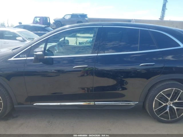 Mercedes-Benz EQE 350+ , снимка 12 - Автомобили и джипове - 54971449