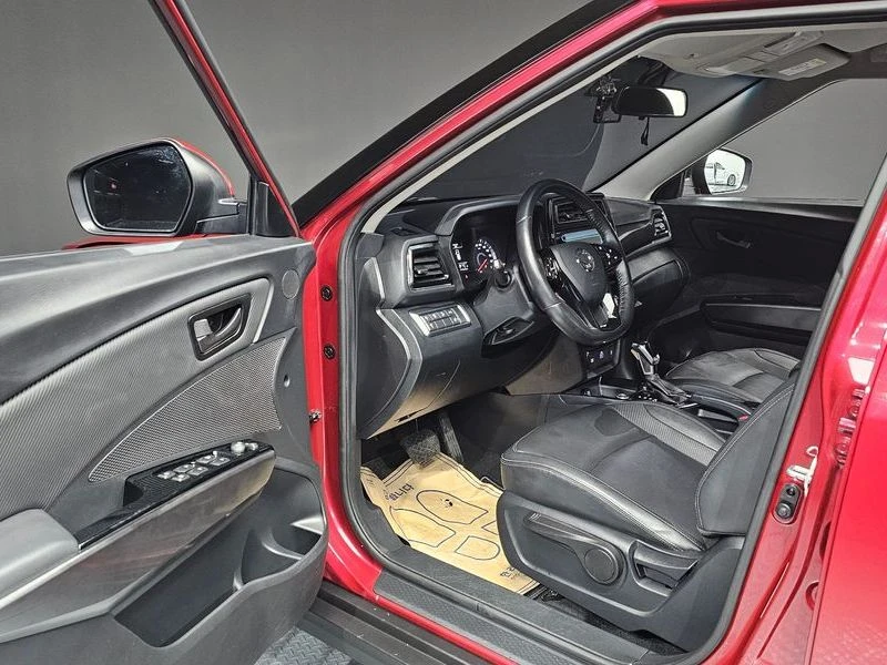 SsangYong Tivoli 1.5 175950 Automatic КРАЙНА ЦЕНА: 13228 EUR !!!РЕА, снимка 10 - Автомобили и джипове - 55968185