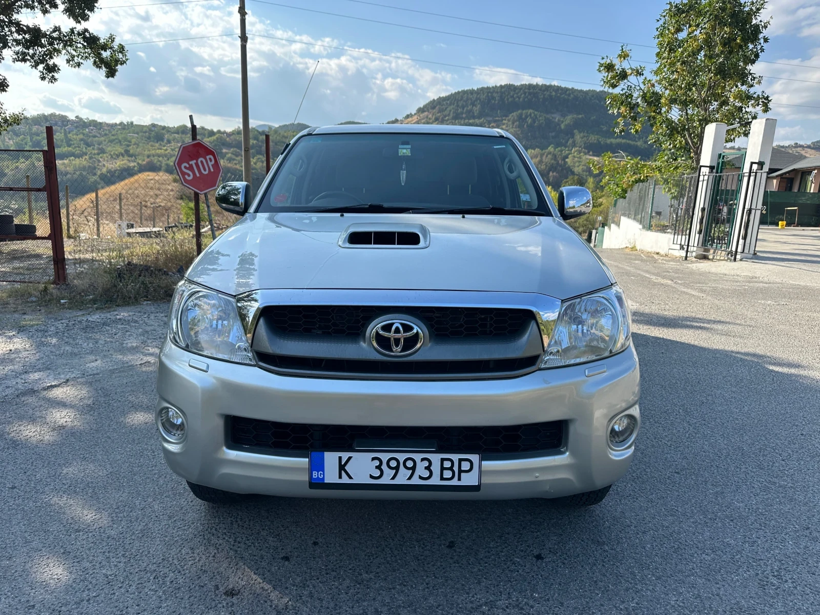 Toyota Hilux  - изображение 4