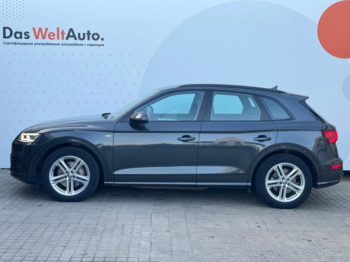 Audi Q5 Sport 45 TDI quattro, снимка 2 - Автомобили и джипове - 52571352