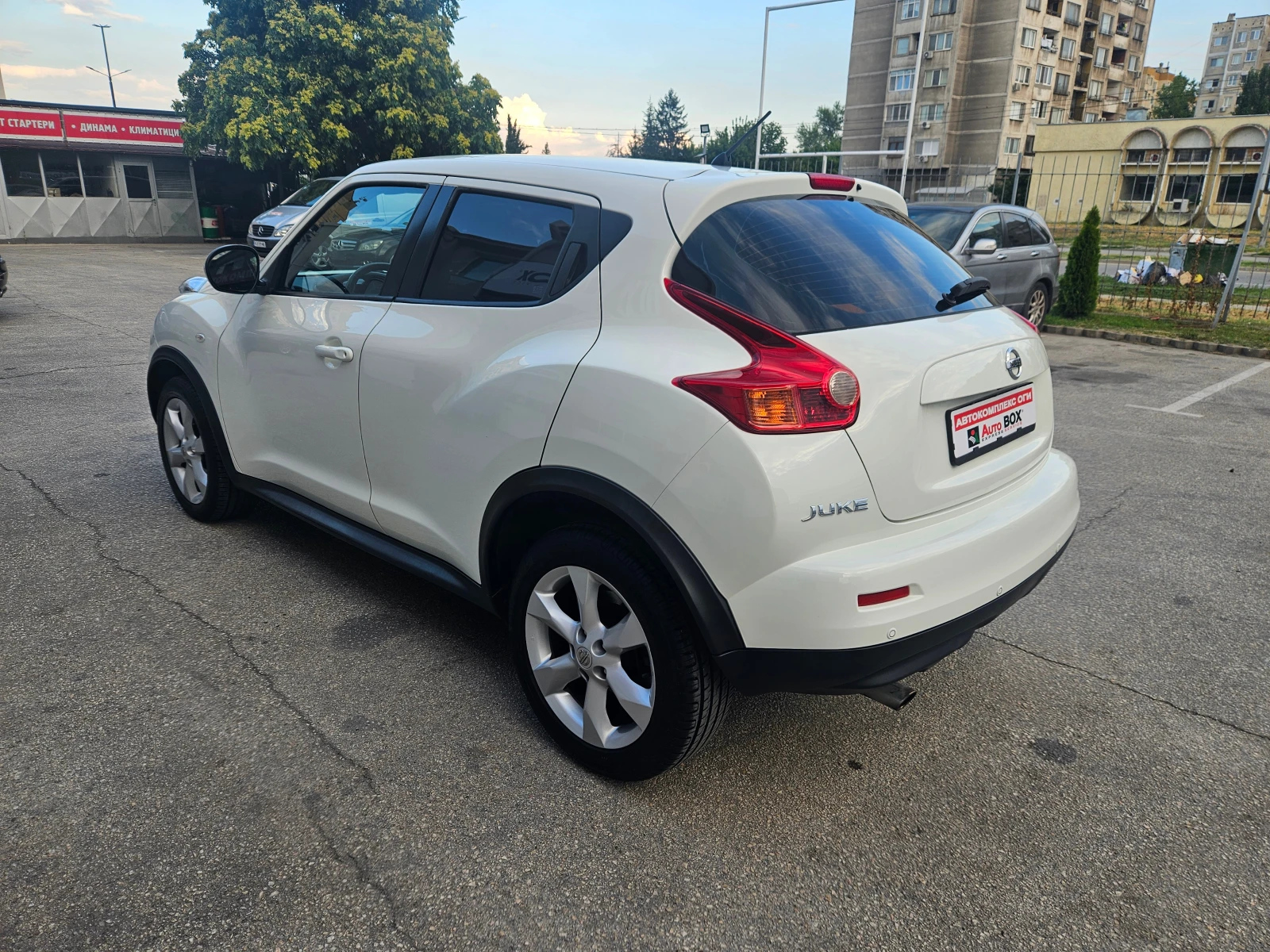 Nissan Juke 1.6i (117 Hp) Automatic/Navi/Камера - изображение 3
