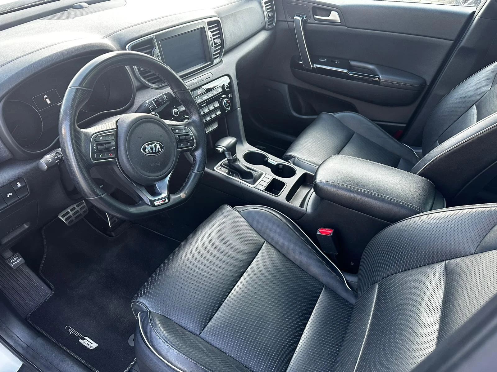 Kia Sportage 2.0 CRDi* GT AWD* �������* ��������* ������* Keyle | Mobile.bg � ����������� 9