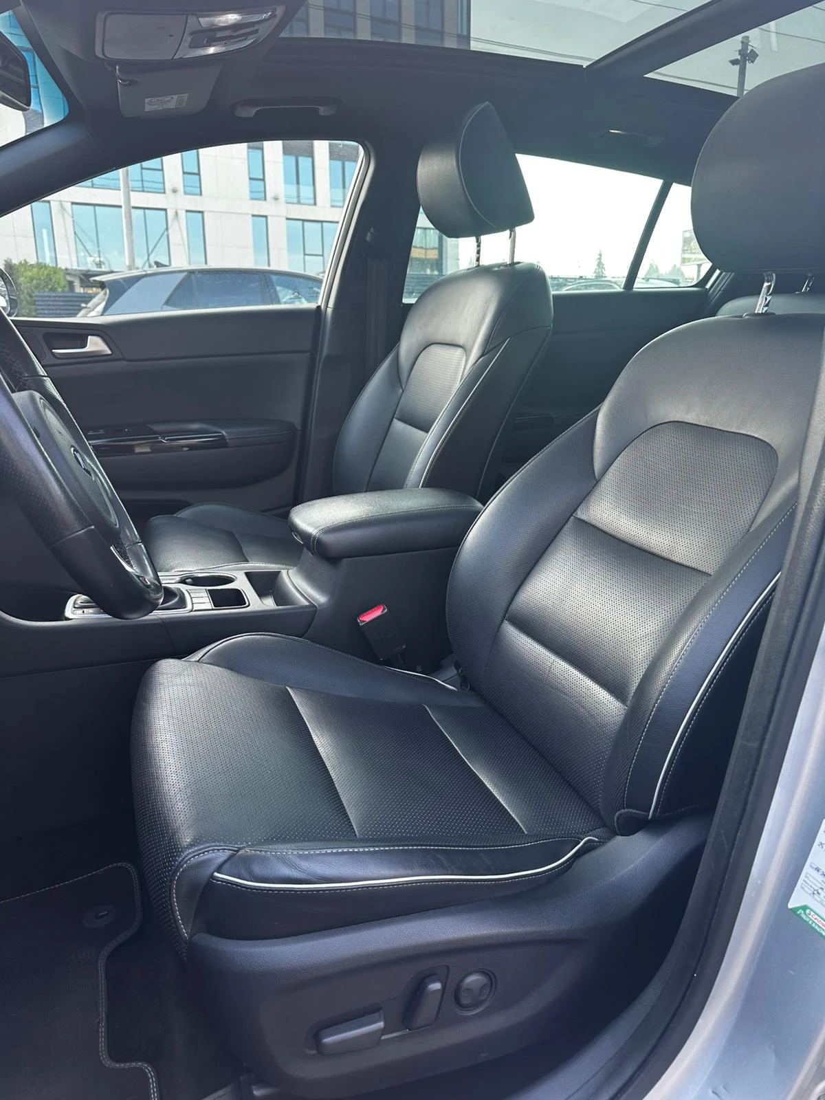 Kia Sportage 2.0 CRDi* GT AWD* �������* ��������* ������* Keyle | Mobile.bg � ����������� 10