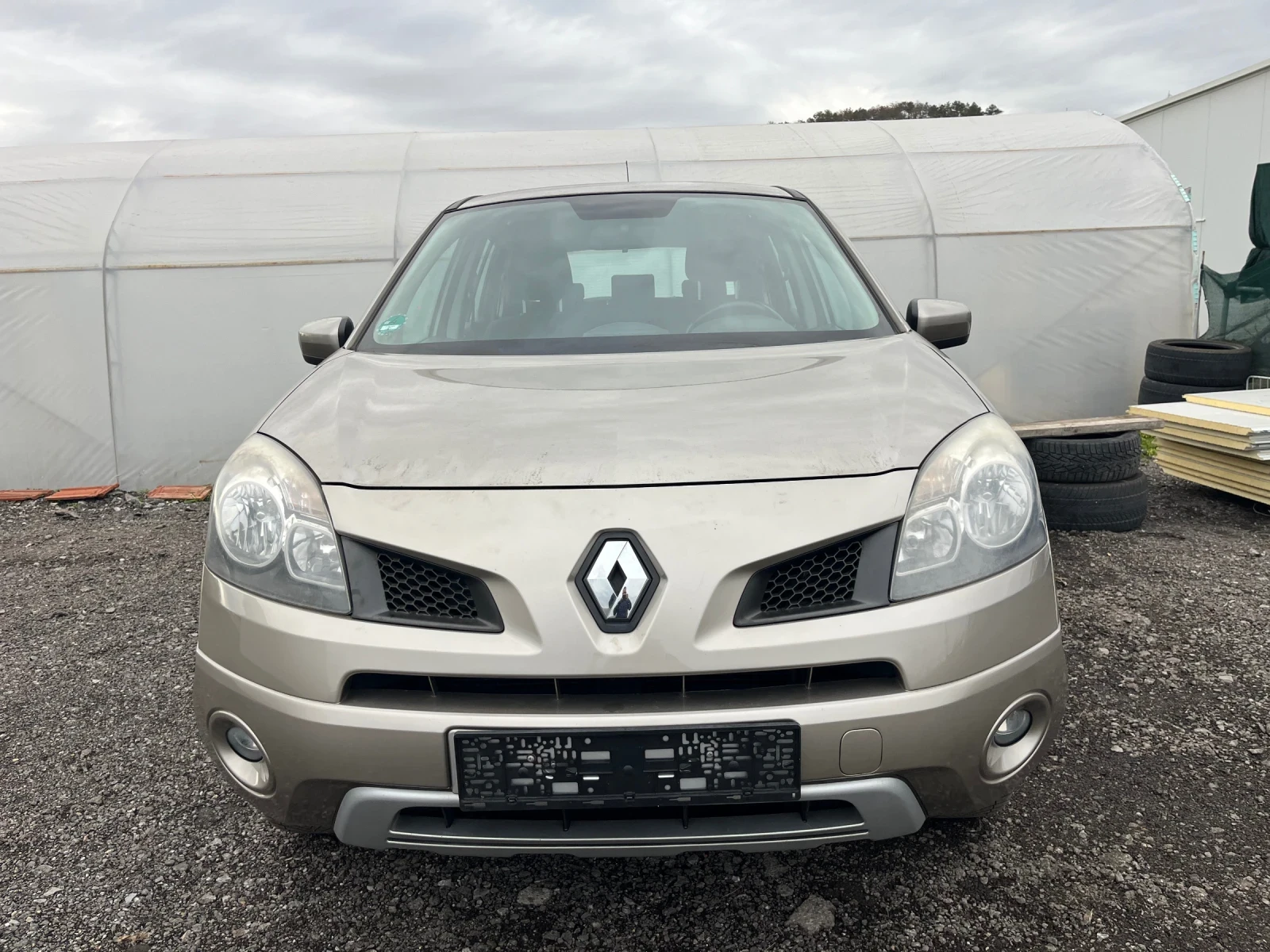 Renault Koleos 2.5i LPG - изображение 2