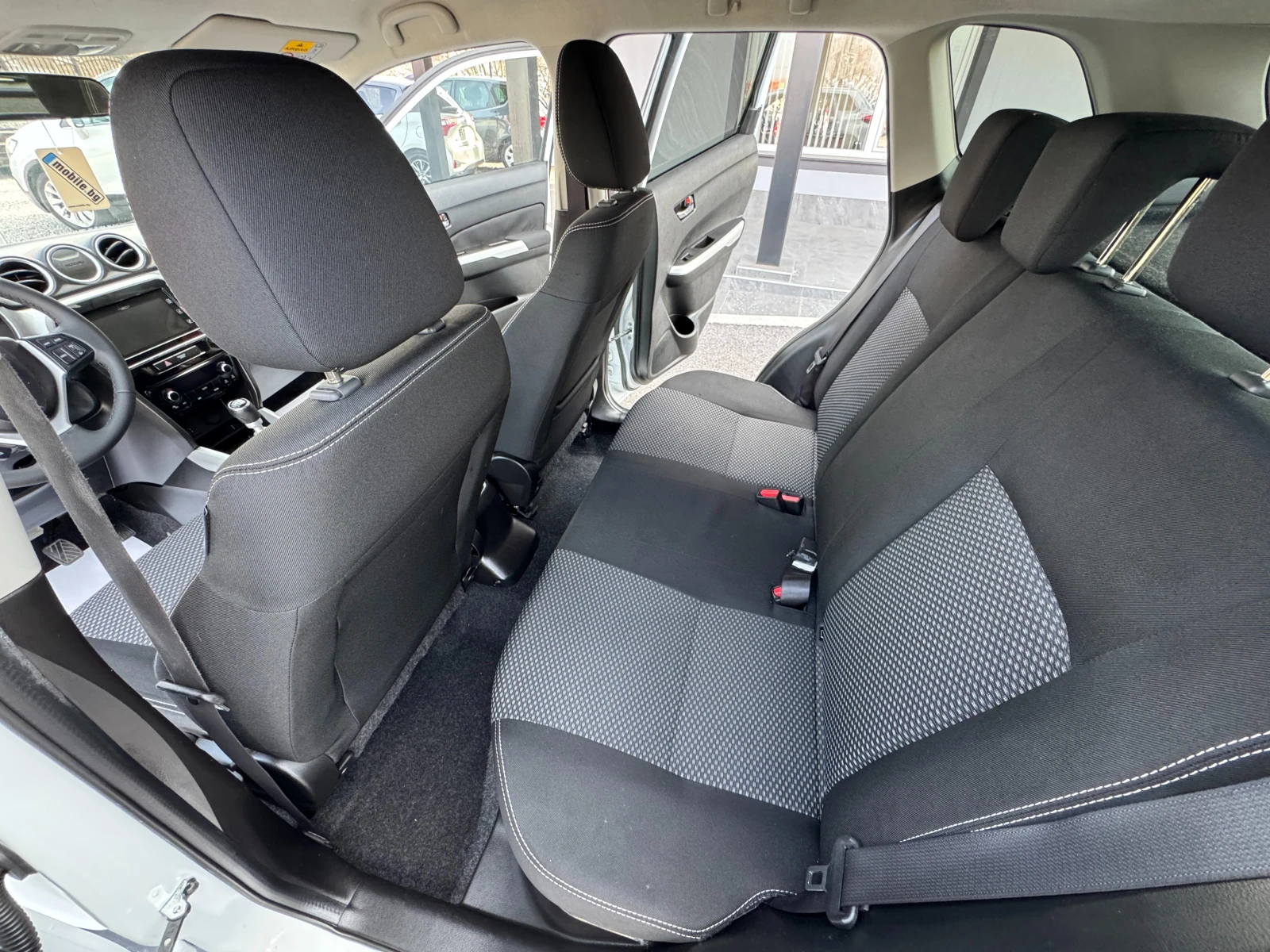 Suzuki Vitara 1.6D НОВ ВНОС , снимка 12 - Автомобили и джипове - 53753897