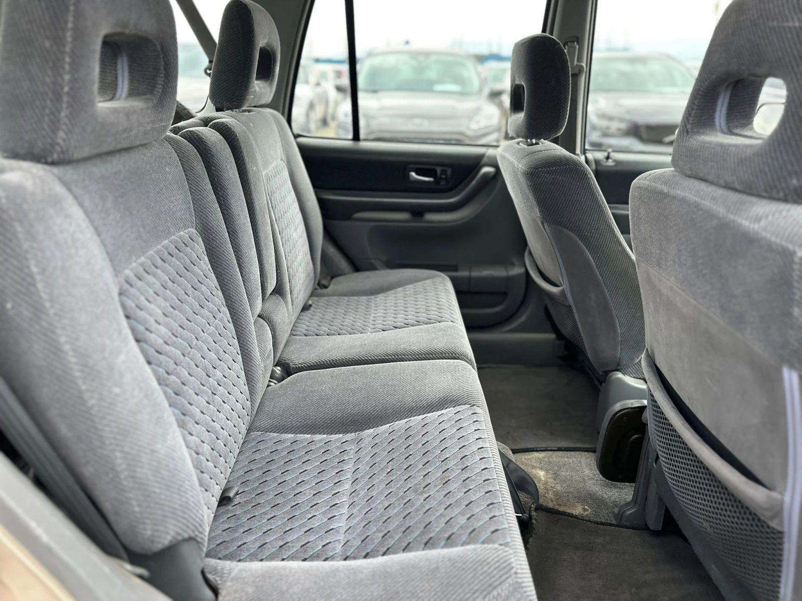 Honda Cr-v / 2.0I / 147 HP / 4X4 / , снимка 12 - Автомобили и джипове - 53985966