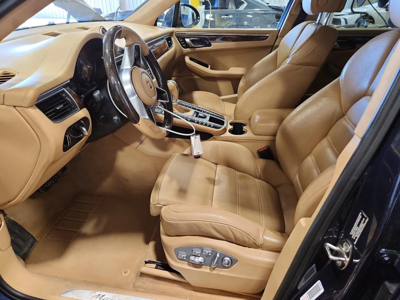 Porsche Macan * TURBO* КОЖА* ПОДГРЕВ* TOP* КРАЙНА ЦЕНА* , снимка 7 - Автомобили и джипове - 53996228