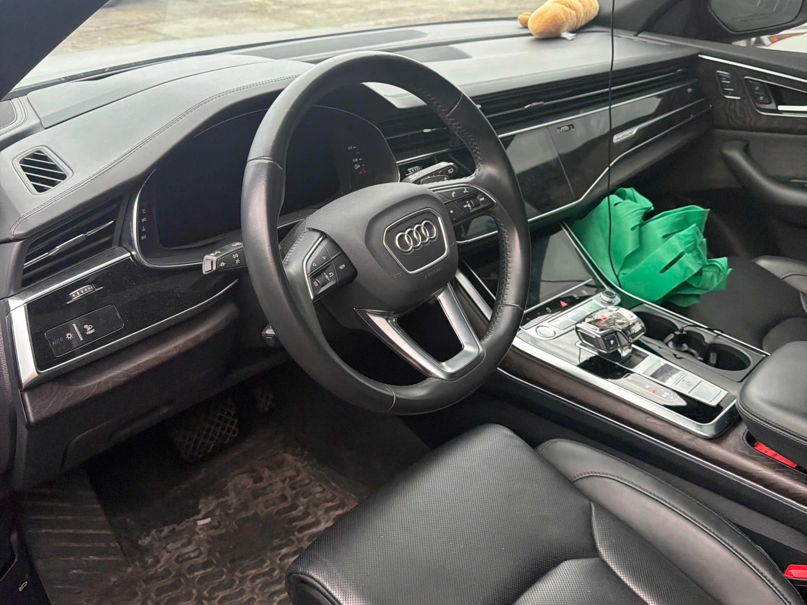 Audi Q8 Technik/Quattro/HUD/B&O/Pano/Обдухване, снимка 7 - Автомобили и джипове - 54943975