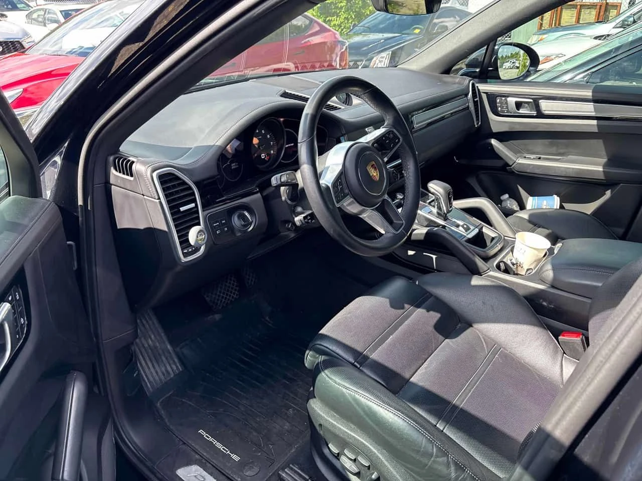 Porsche Cayenne * Coupe AWD * АВТОКРЕДИТ БЕЗ ПЪРВОНАЧАЛНА ВНОСКА* , снимка 5 - Автомобили и джипове - 55239318