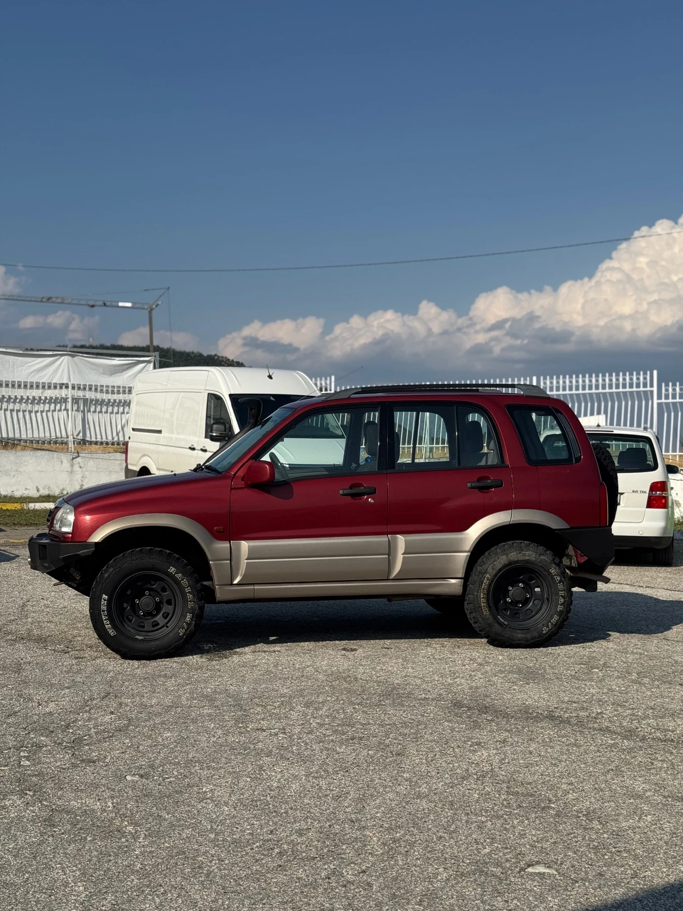 Suzuki Grand vitara, снимка 4 - Автомобили и джипове - 55344604