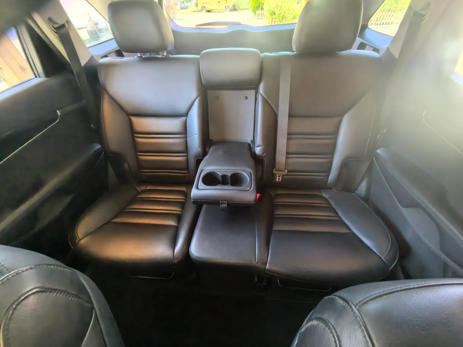 Kia Sorento 140х км. РЕАЛНИ 100 % 7 места , снимка 16 - Автомобили и джипове - 55463176
