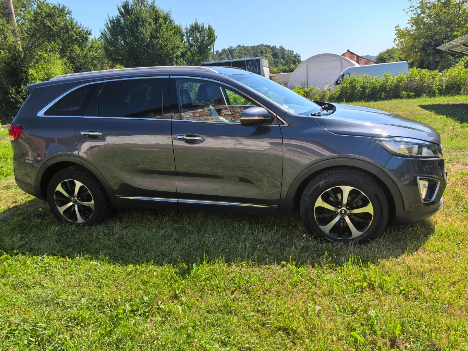 Kia Sorento 140х км. РЕАЛНИ 100 % 7 места , снимка 4 - Автомобили и джипове - 55463176