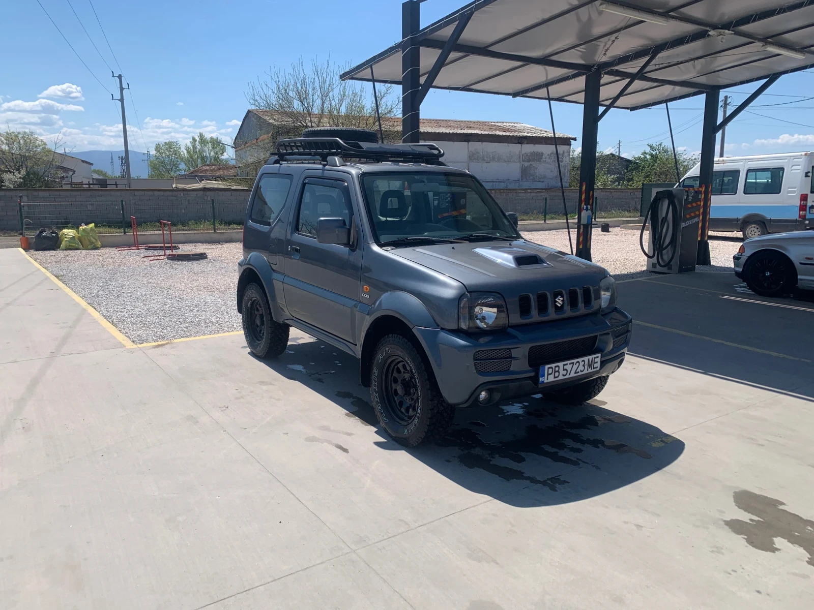 Suzuki Jimny, снимка 6 - Автомобили и джипове - 55685365