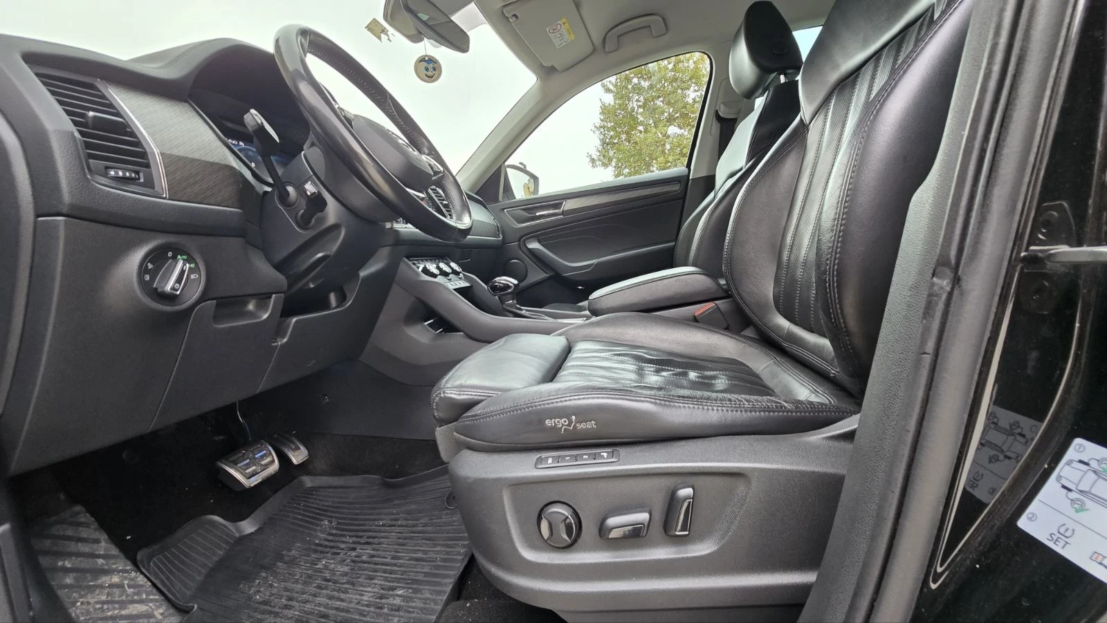 Skoda Kodiaq 2.0 TDI, снимка 11 - Автомобили и джипове - 56524296