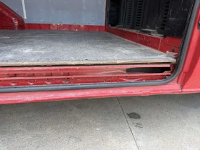 Ford Transit 2.2 140кс 6 скорости климатик  | Auto.bg — изображение 10