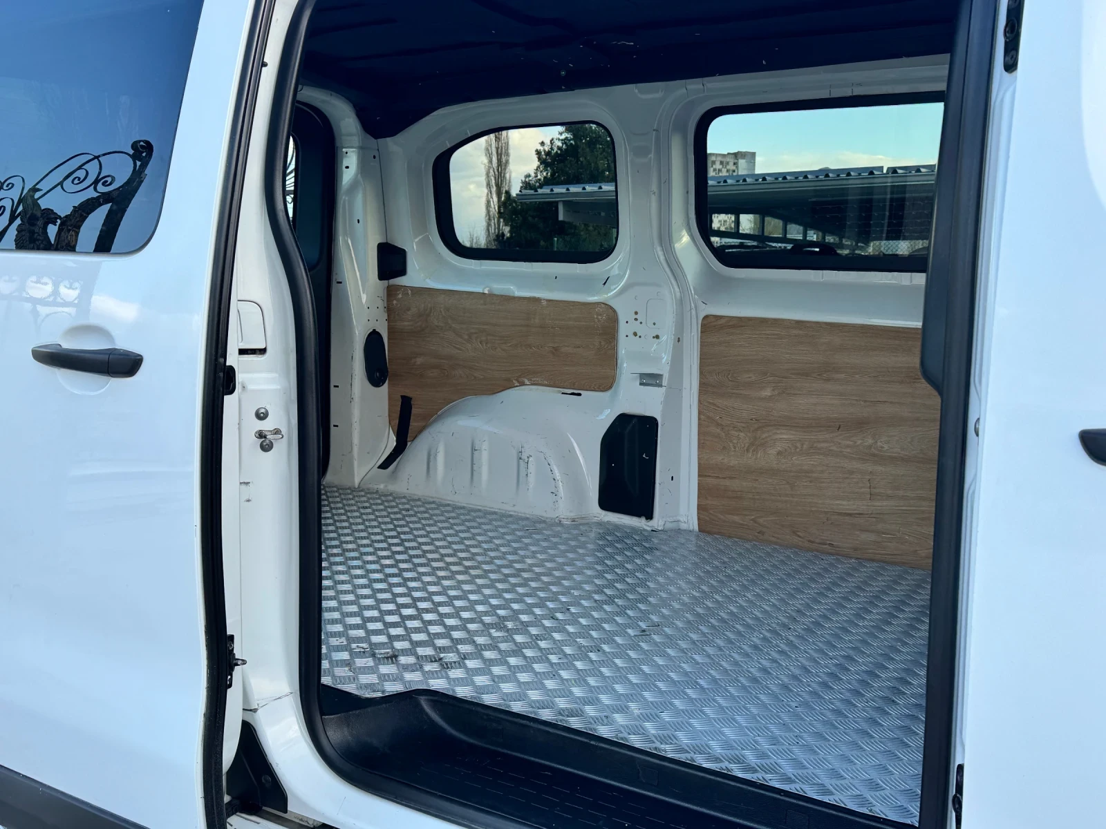 Citroen Jumpy 2.0HDI ИТАЛИЯ - изображение 8