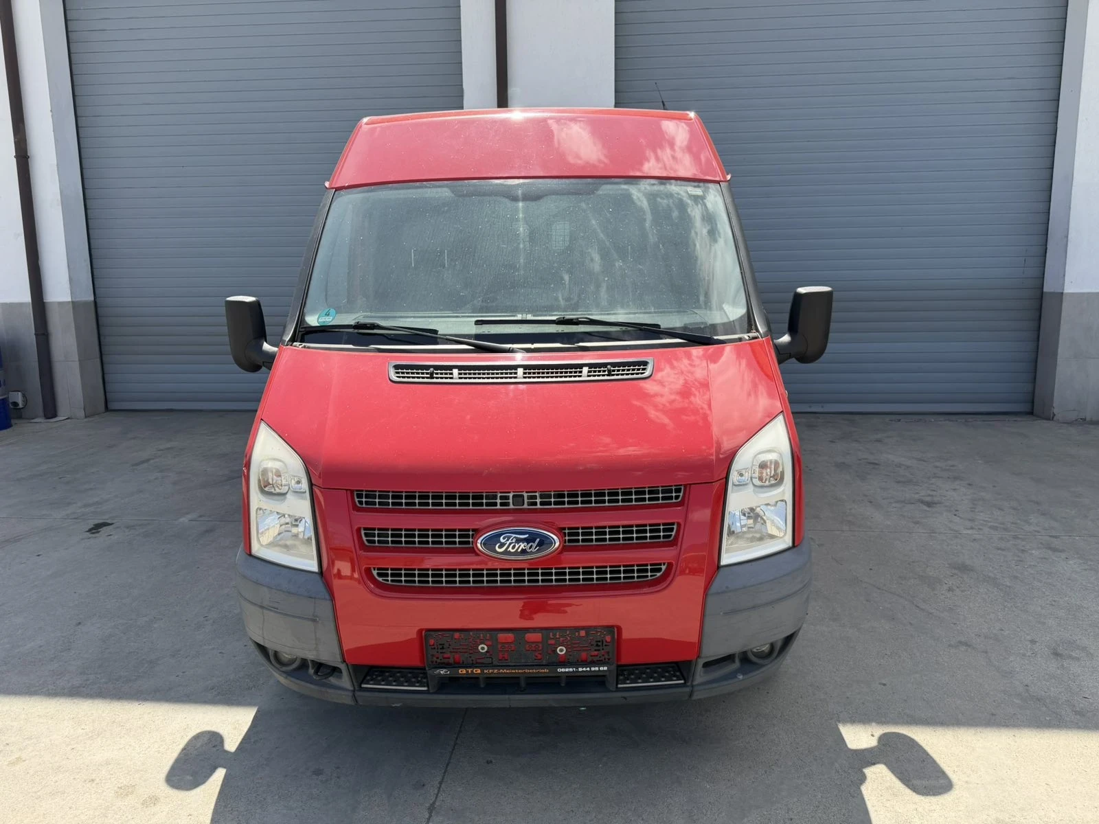 Ford Transit 2.2 140кс 6 скорости климатик , снимка 3 - Бусове и автобуси - 54157177