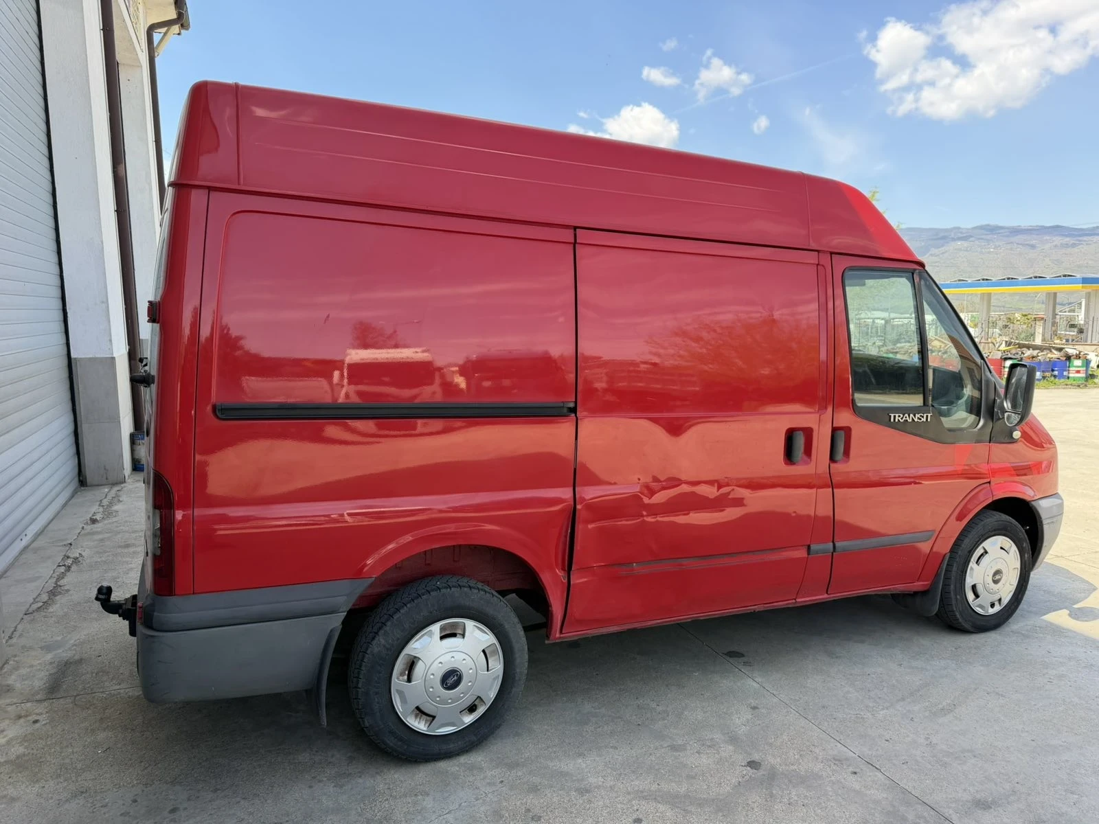 Ford Transit 2.2 140кс 6 скорости климатик , снимка 5 - Бусове и автобуси - 54157177