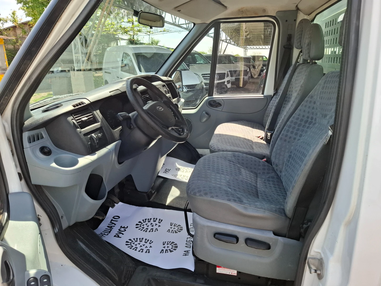 Ford Transit 2.4 Двойна Гума, снимка 8 - Бусове и автобуси - 54453931