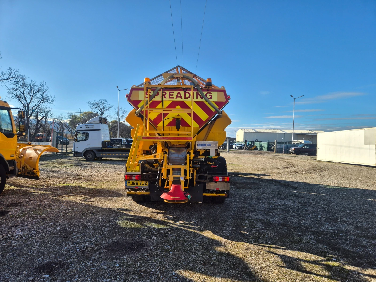 Mercedes-Benz Arocs 6х4 - изображение 7