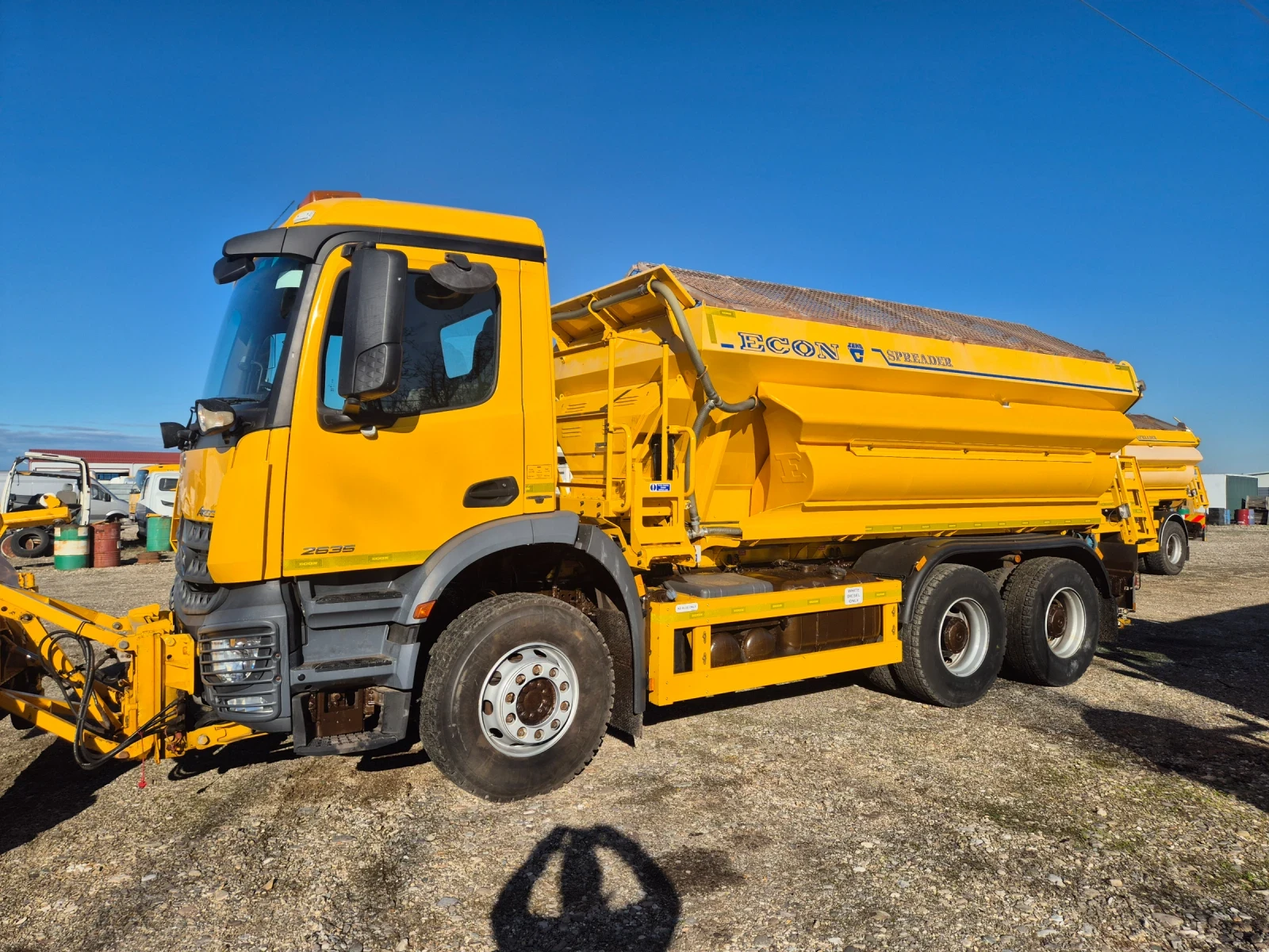 Mercedes-Benz Arocs 6х4 - изображение 9