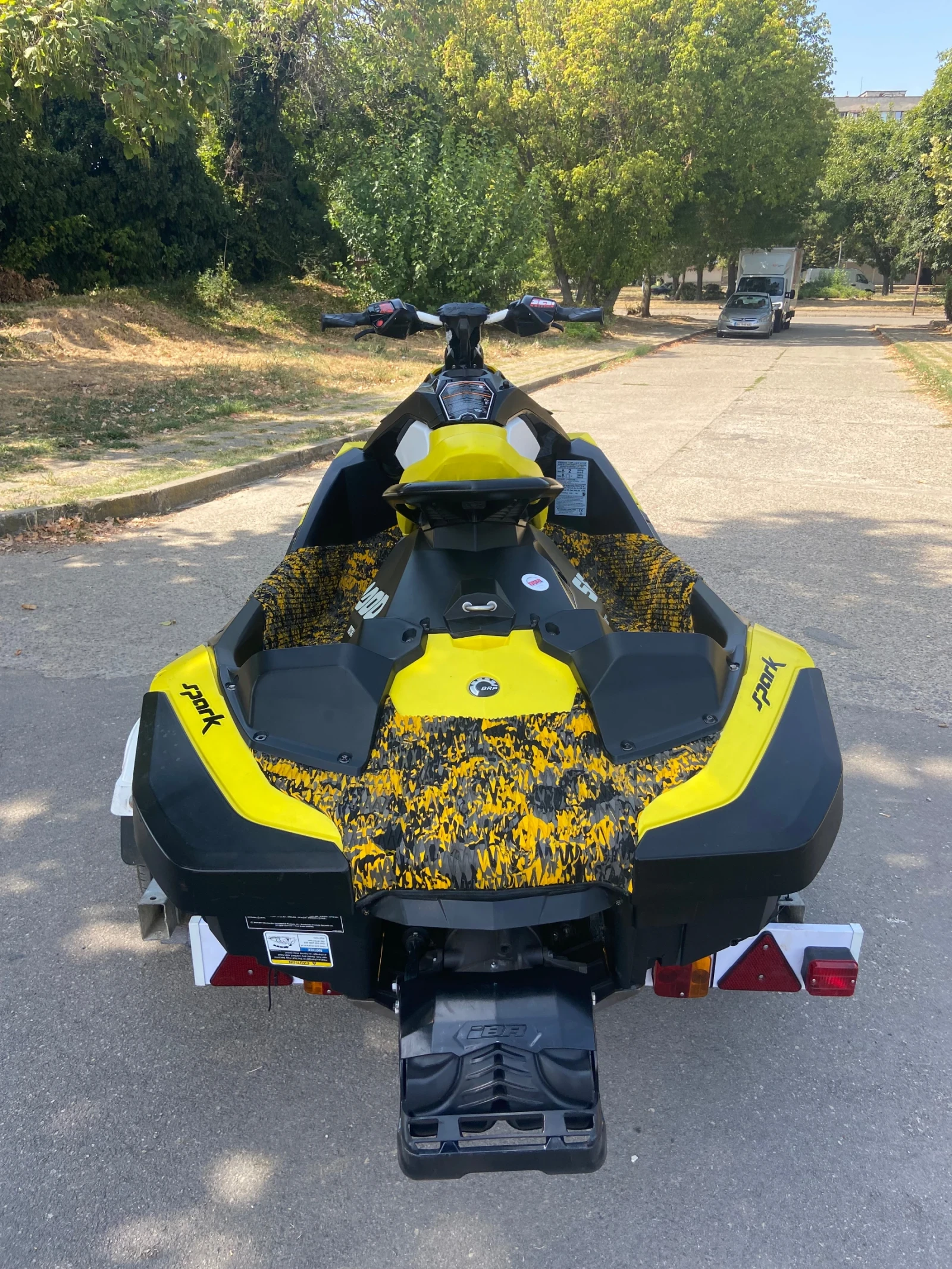 Джет Bombardier Sea Doo Spark Trixx - изображение 3