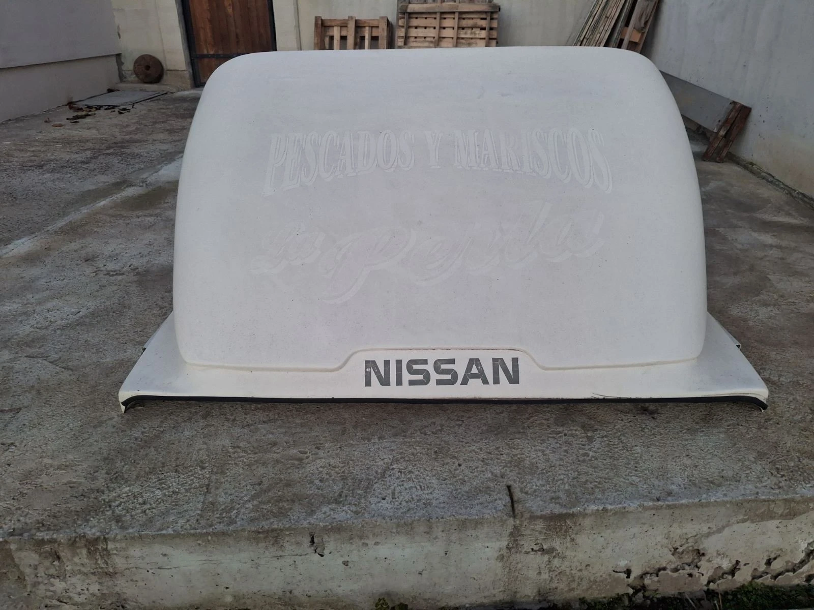 Спойлер за Nissan cabstar, снимка 2 - Части - 56105662